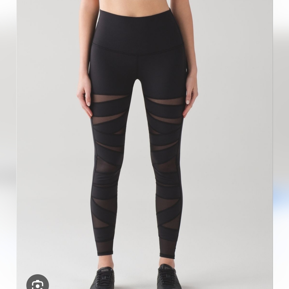 Lululemon Wunder Under Mesh Leggings Large